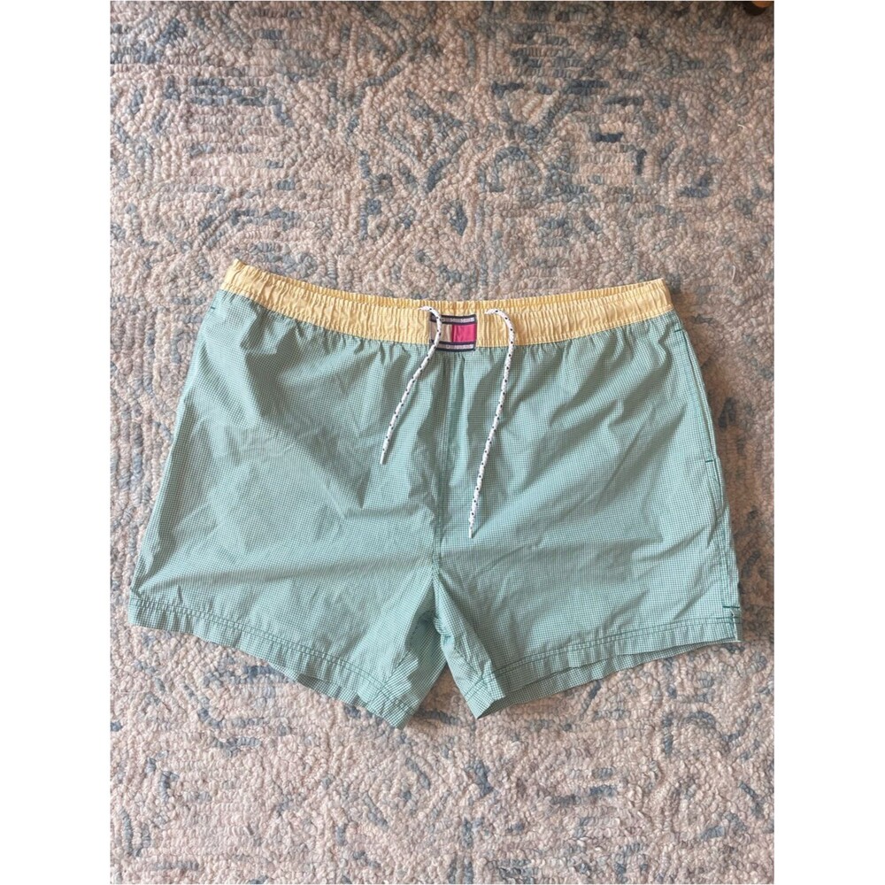 Tommy Hilfiger Men’s VintageGreen Athletic Shorts Swim Trunks Big Logo 90s